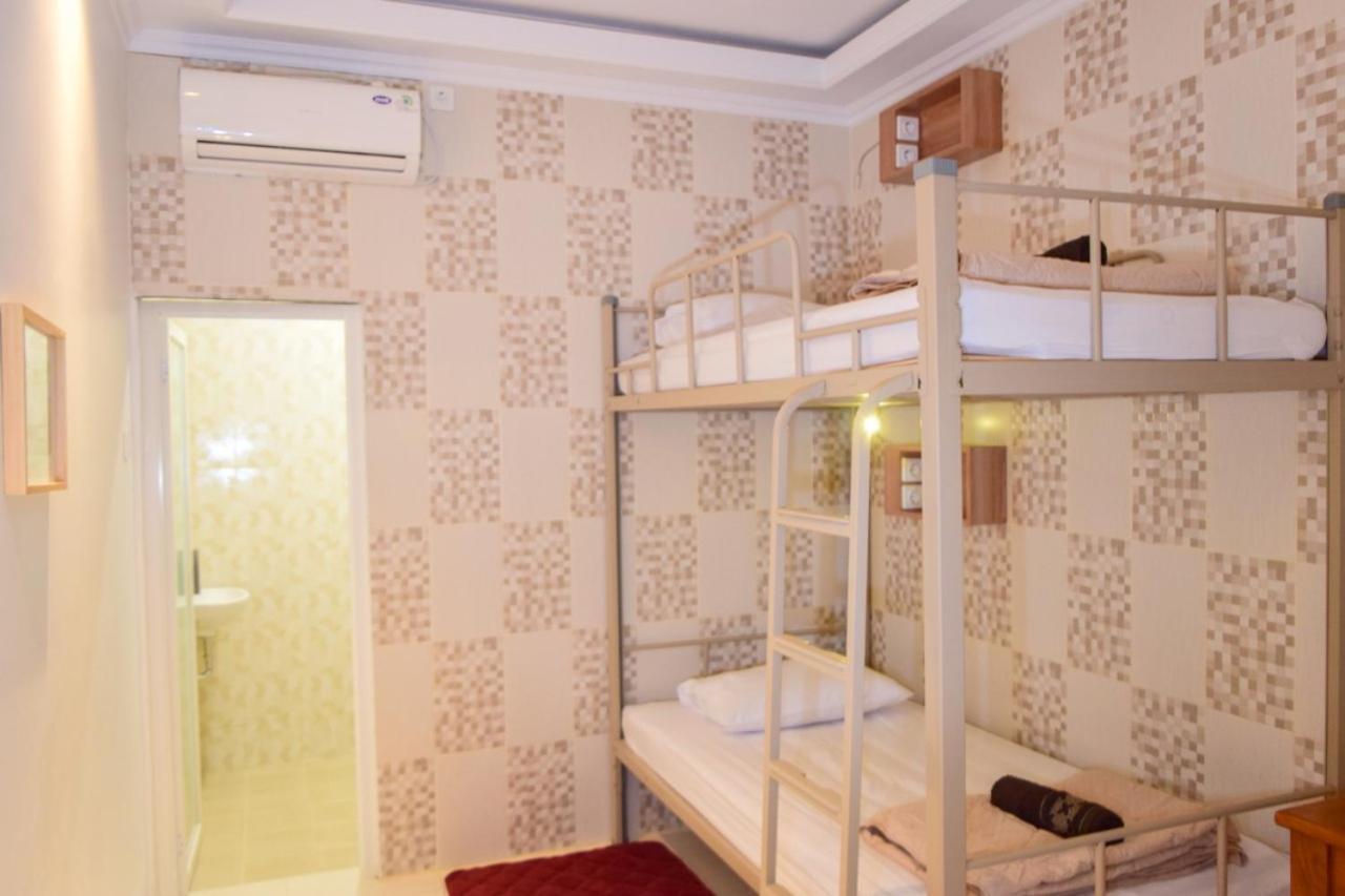 The Cabin Purwokinanti Hotel Jogjakarta Buitenkant foto