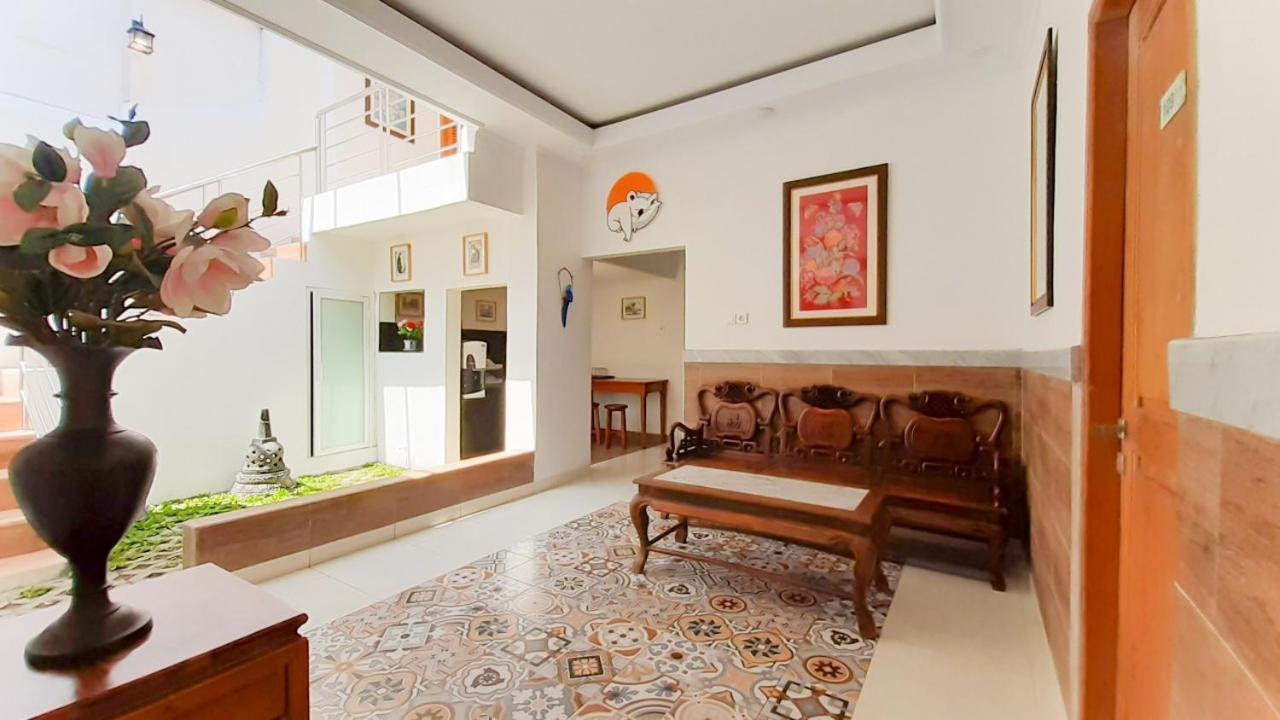 The Cabin Purwokinanti Hotel Jogjakarta Buitenkant foto